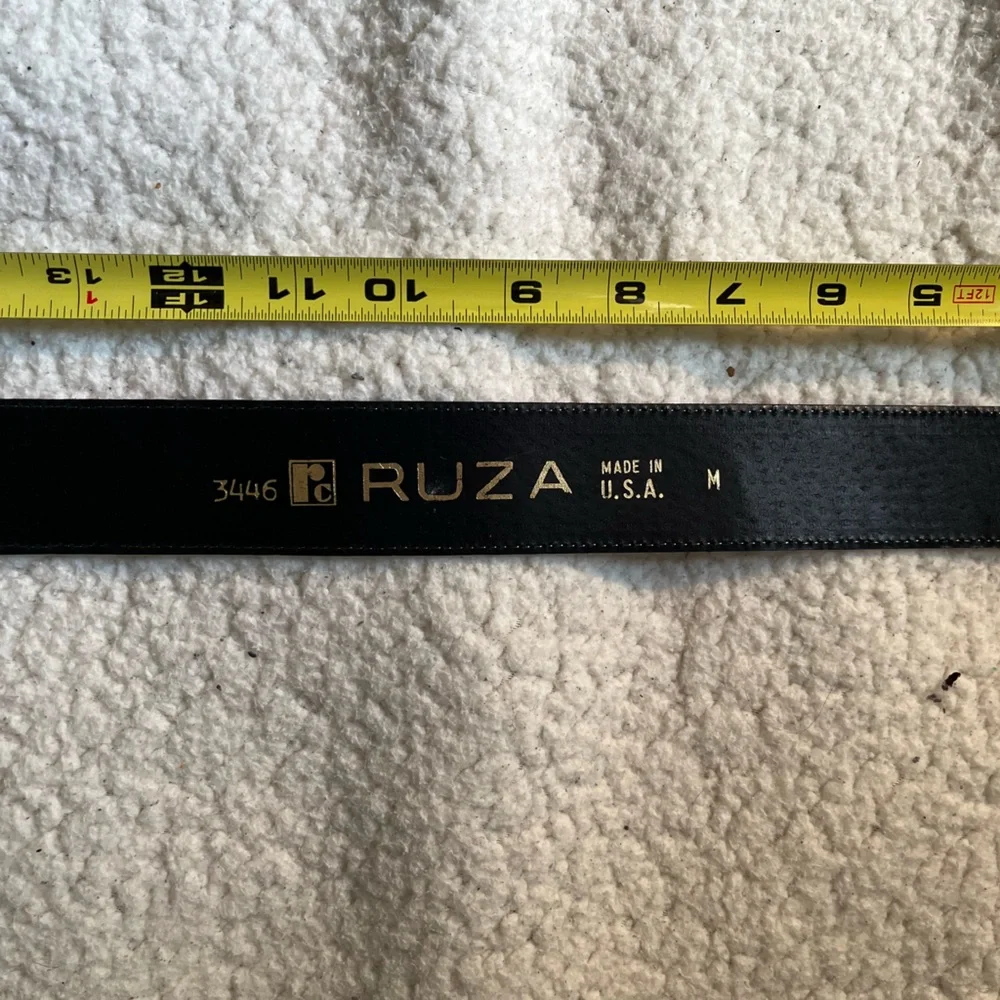 Red Snakeskin Leather Women's Vintage Belt With Silver & Gold tone Buckle - Picture 5 of 8